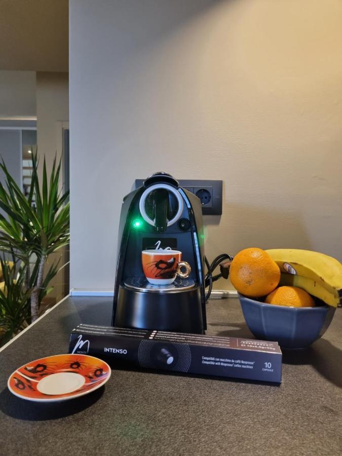 ˇdcˇ Modern Apartment Near The Church روفينج المظهر الخارجي الصورة