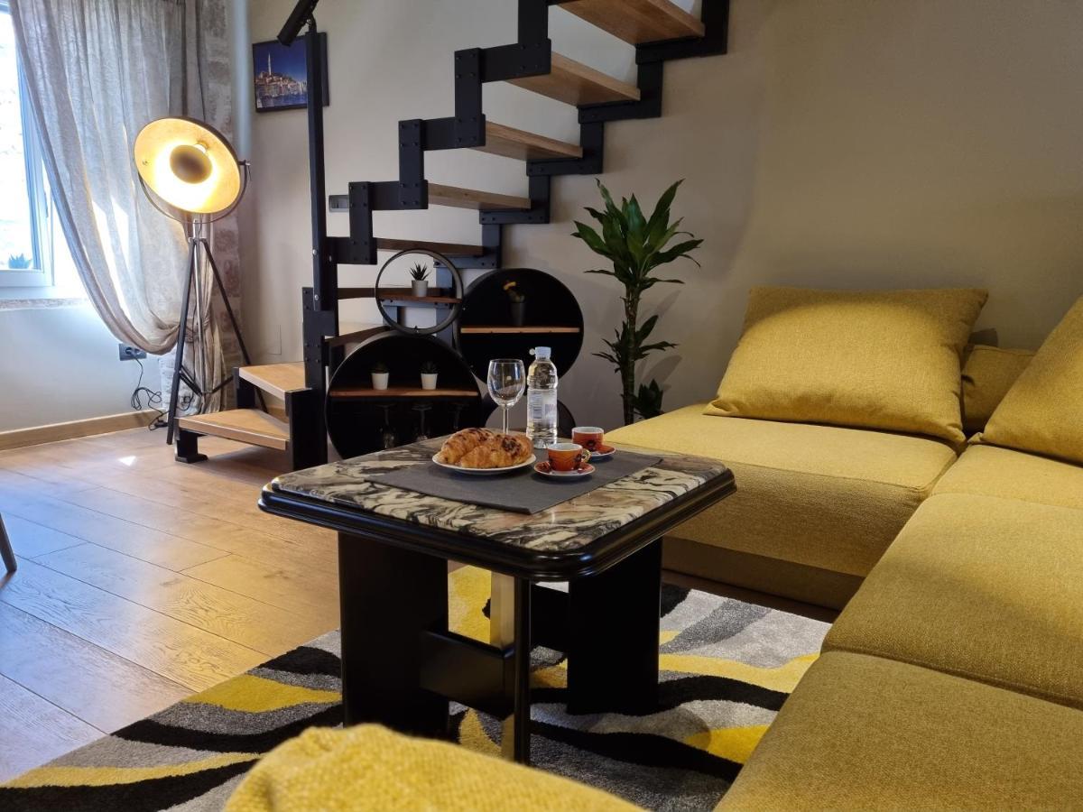 ˇdcˇ Modern Apartment Near The Church روفينج المظهر الخارجي الصورة
